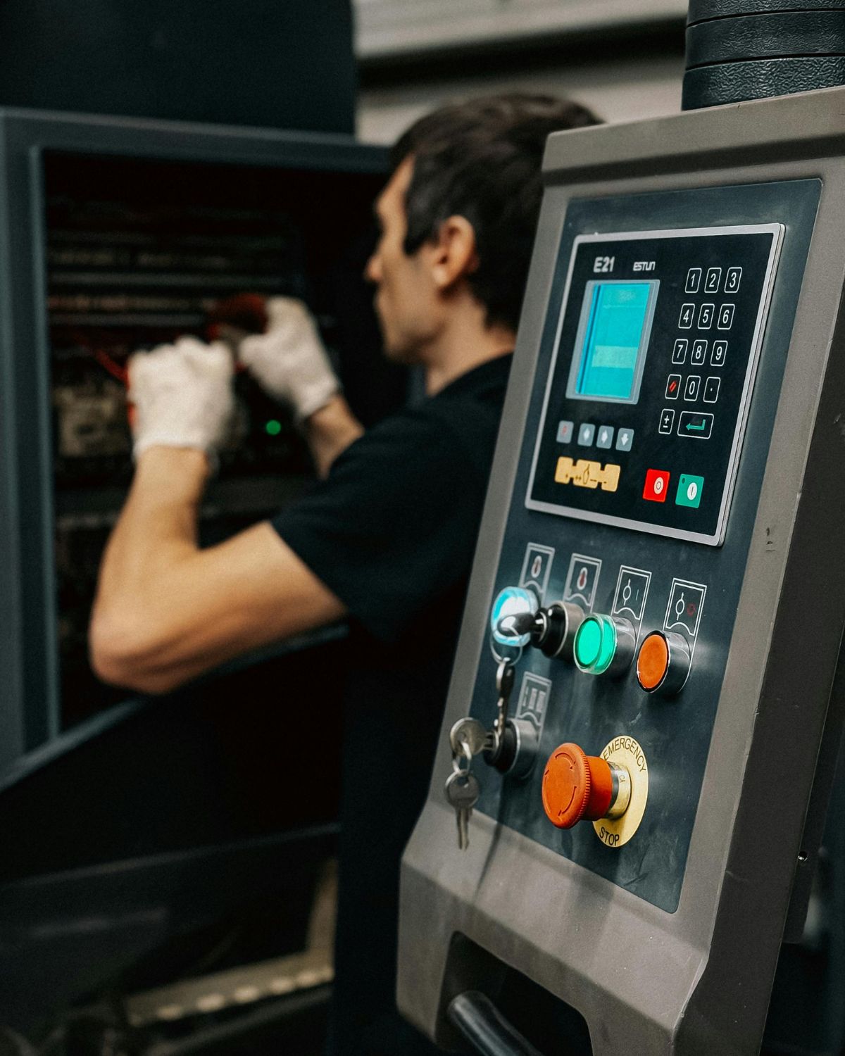 KMK Engineering Team